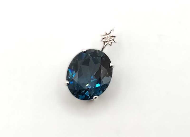 K18WG ブルートパーズトップ Blue Topaz K18WGブルートパーズペントップ (NO.304791) – JEX